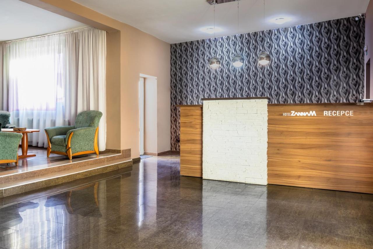 Hotel Zannam Brno Ngoại thất bức ảnh